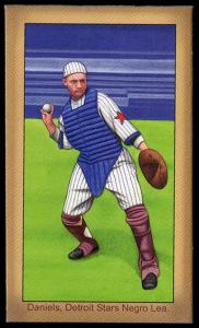 Picture, Helmar Brewing, Famous Athletes Card # 18, Pepper Daniels, Stepping forward, Detroit Stars Negro League