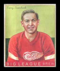 Picture of Helmar Brewing Baseball Card of Terry SAWCHUCK, card number 9 from series Helmar R319 Hockey