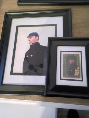 Picture, Helmar Brewing, Helmar Oasis Card # 30, Lou Fiene, Dark coat, Chicago White Sox